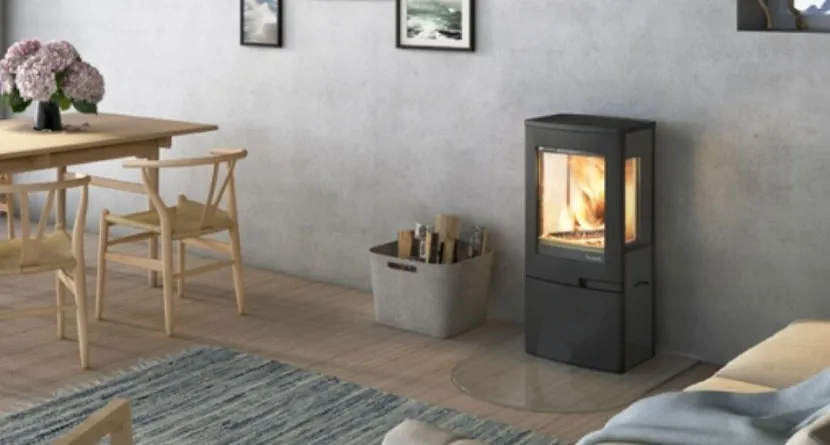 CONTEMPORARY WOOD STOVE