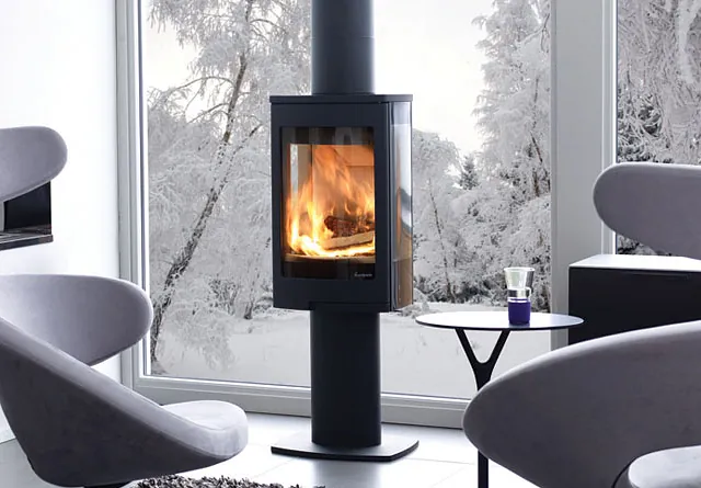 CONTEMPORARY WOOD STOVE